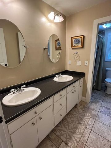 2324 E Cherokee Drive, Woodstock, GA 30188