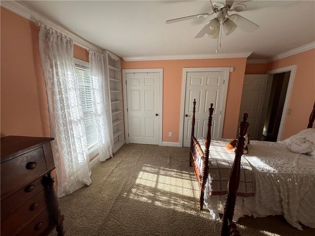 2324 E Cherokee Drive, Woodstock, GA 30188