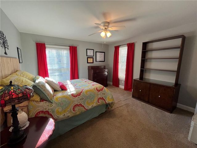 2324 E Cherokee Drive, Woodstock, GA 30188