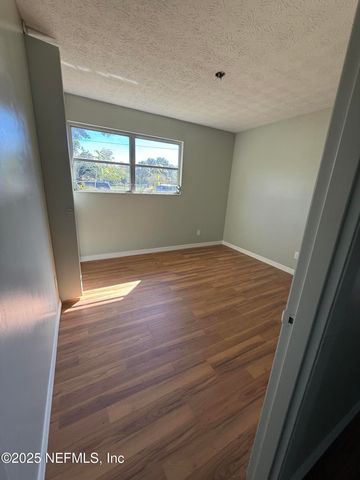 6523 COOPER Lane, Jacksonville, FL 32210