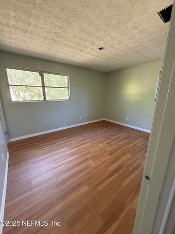 6523 COOPER Lane, Jacksonville, FL 32210