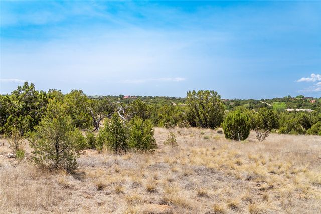 56 Paseo Del Coyote, Santa Fe, NM 87506