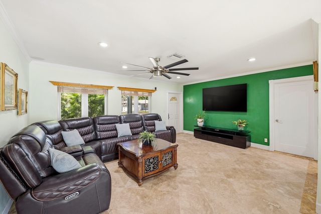 390 SE 12th Avenue, Pompano Beach, FL 33060