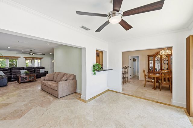 390 SE 12th Avenue, Pompano Beach, FL 33060