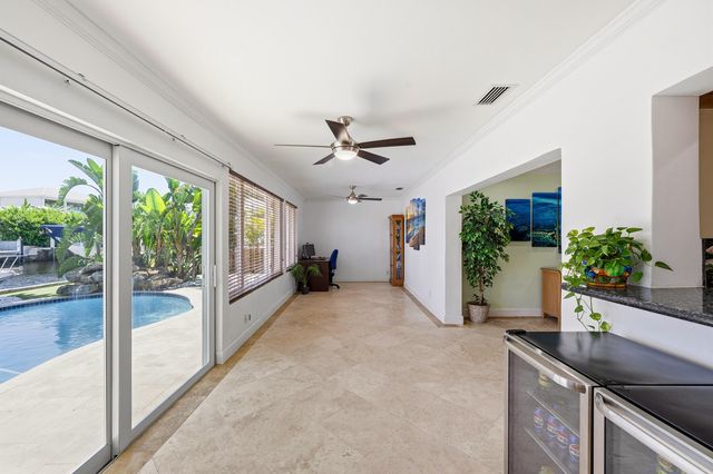 390 SE 12th Avenue, Pompano Beach, FL 33060