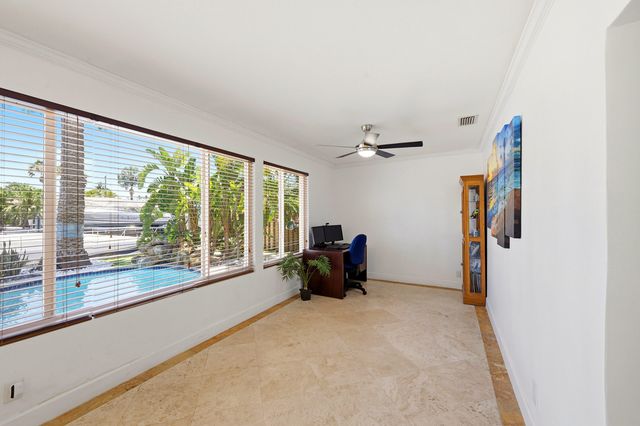 390 SE 12th Avenue, Pompano Beach, FL 33060
