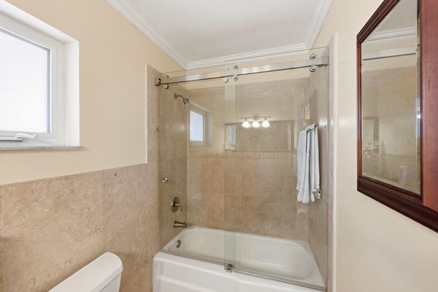 390 SE 12th Avenue, Pompano Beach, FL 33060