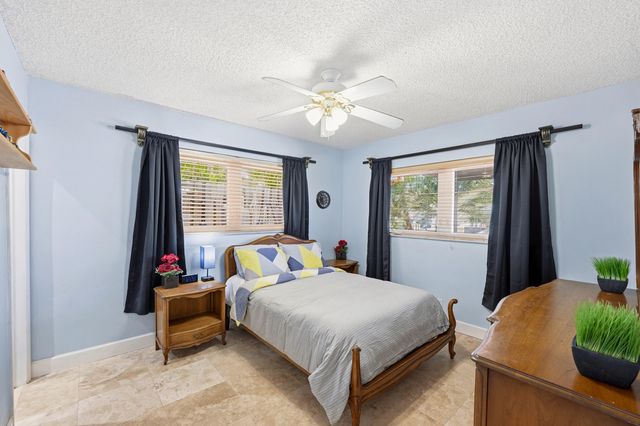 390 SE 12th Avenue, Pompano Beach, FL 33060