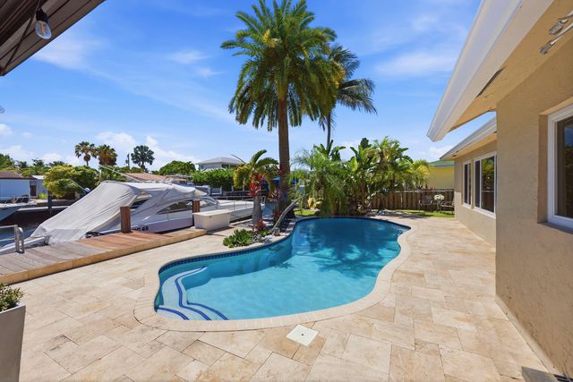 390 SE 12th Avenue, Pompano Beach, FL 33060