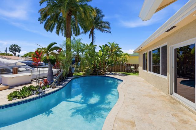 390 SE 12th Avenue, Pompano Beach, FL 33060
