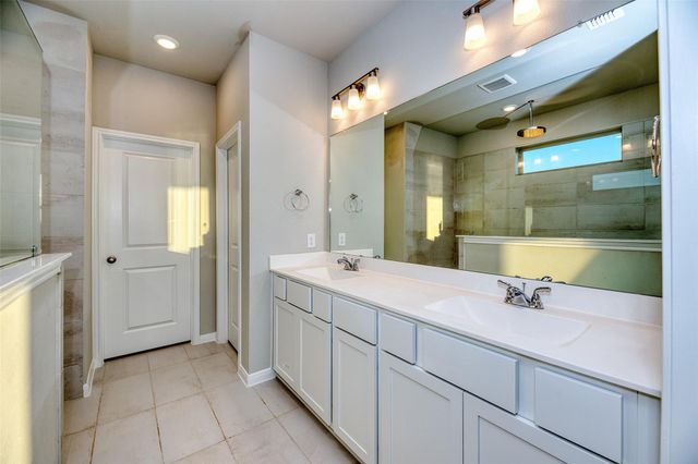 21122 Sunlight Grove Drive, Bonney, TX 77583