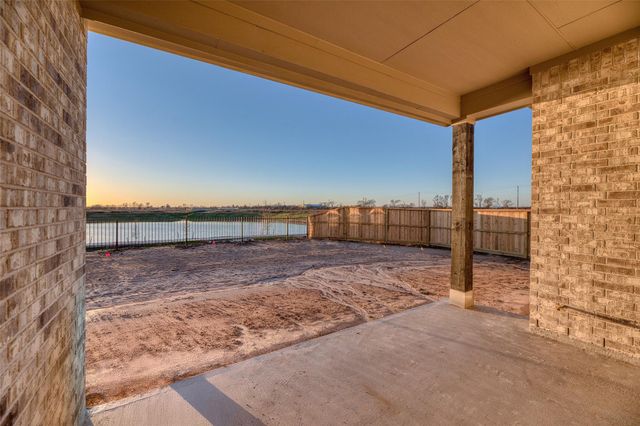 21122 Sunlight Grove Drive, Bonney, TX 77583