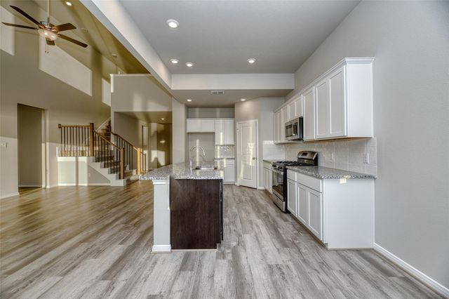 21122 Sunlight Grove Drive, Bonney, TX 77583