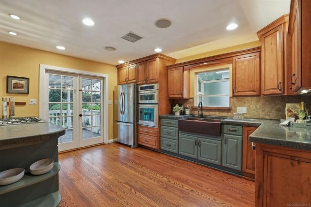 1133 W 13Th Ave, Escondido, CA 92025