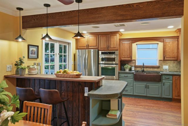 1133 W 13Th Ave, Escondido, CA 92025