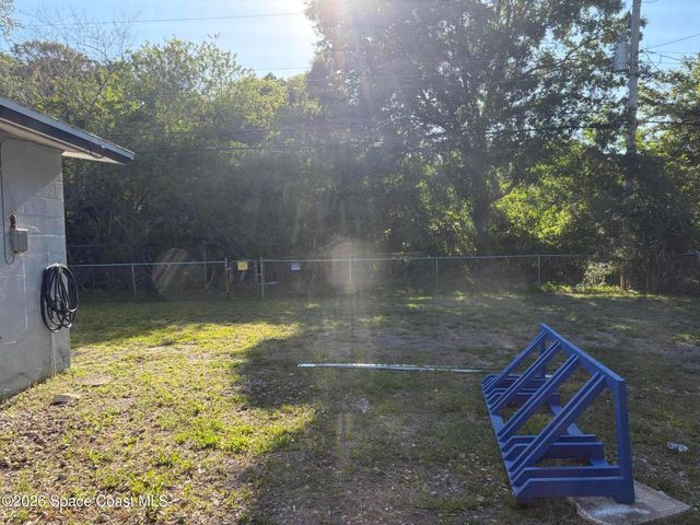 965 Date Avenue, Merritt Island, FL 32953