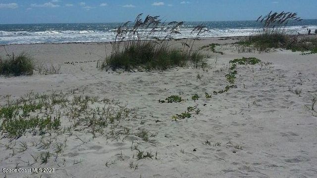 965 Date Avenue, Merritt Island, FL 32953