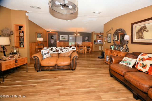 2241 MARLEE Road S, Jacksonville, FL 32259