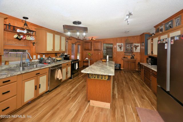 2241 MARLEE Road S, Jacksonville, FL 32259