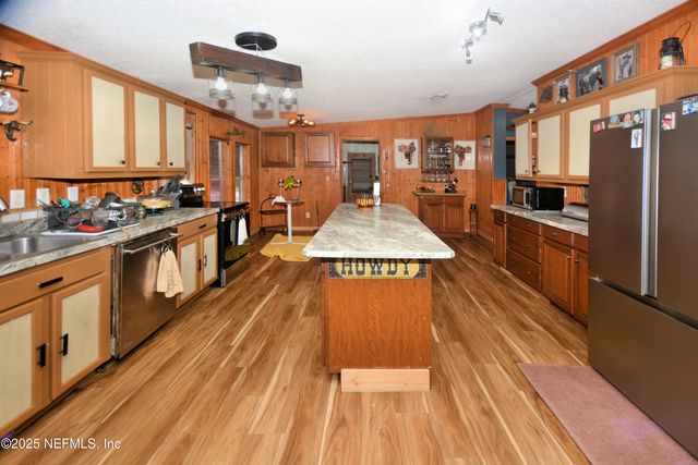 2241 MARLEE Road S, Jacksonville, FL 32259