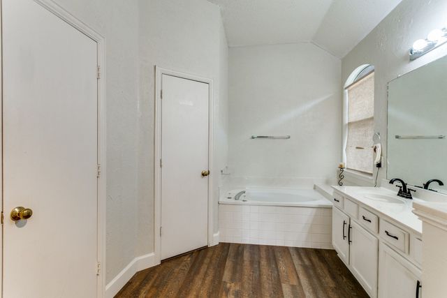 1390 Forest Creek Drive, Lewisville, TX 75067