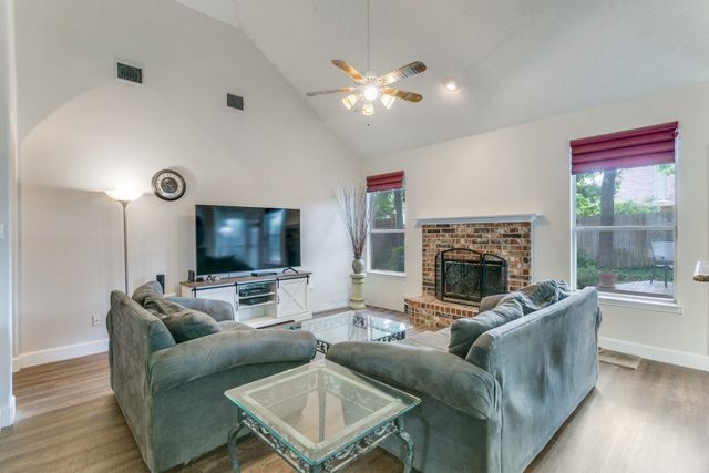 1390 Forest Creek Drive, Lewisville, TX 75067