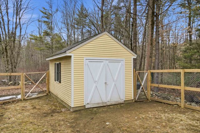 302 Forest Road, Lyndeborough, NH 03082