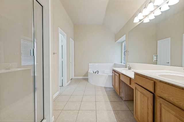 1319 Cadbury Lane, Keller, TX 76248