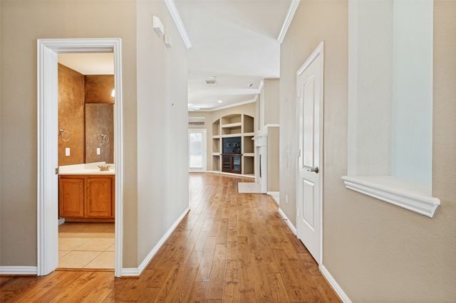 1319 Cadbury Lane, Keller, TX 76248