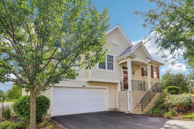 1608 Windward Drive 1608, Pingree Grove, IL 60140