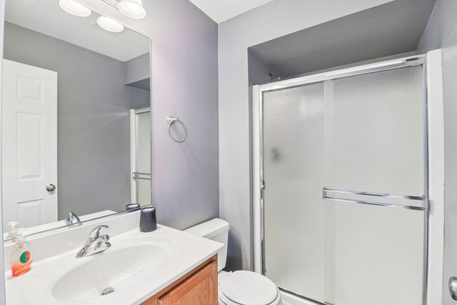 1608 Windward Drive 1608, Pingree Grove, IL 60140