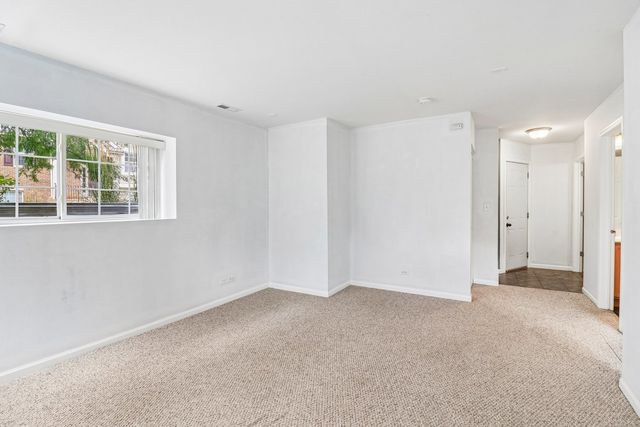1608 Windward Drive 1608, Pingree Grove, IL 60140
