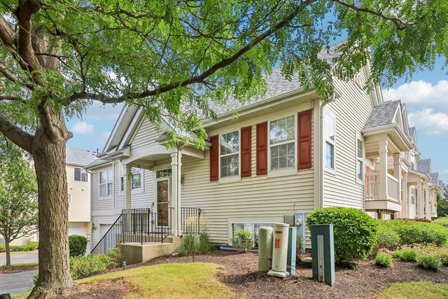 1608 Windward Drive 1608, Pingree Grove, IL 60140
