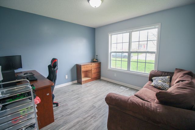 1315 Sunfield Dr, Clarksville, TN 37042