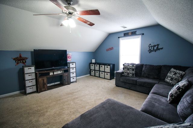 1315 Sunfield Dr, Clarksville, TN 37042