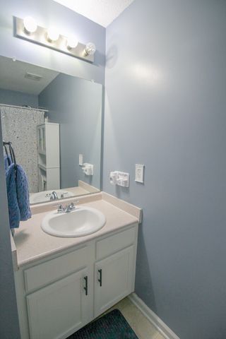 1315 Sunfield Dr, Clarksville, TN 37042