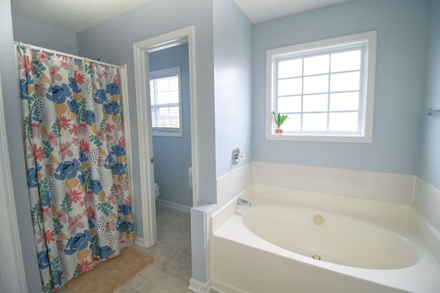 1315 Sunfield Dr, Clarksville, TN 37042