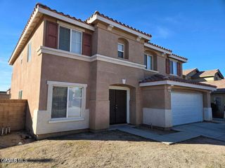 45111 Palm Lane, Lancaster, CA 93535