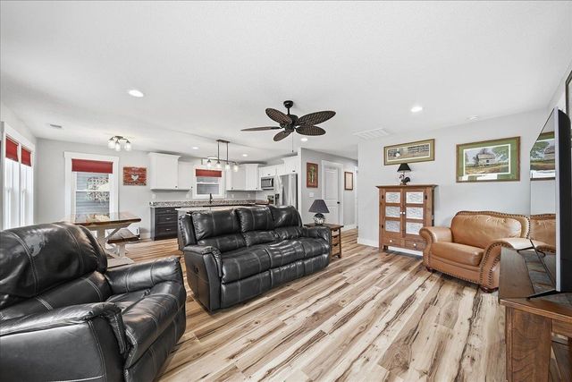171 Suttles Road, Inman, SC 29349
