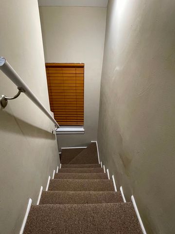 906 W 71st Street, Chicago, IL 60621
