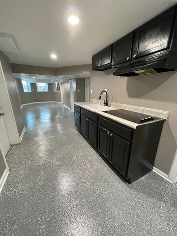 906 W 71st Street, Chicago, IL 60621