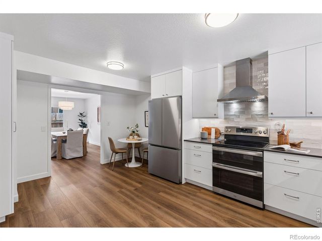 1494 Greenbriar Boulevard, Boulder, CO 80305