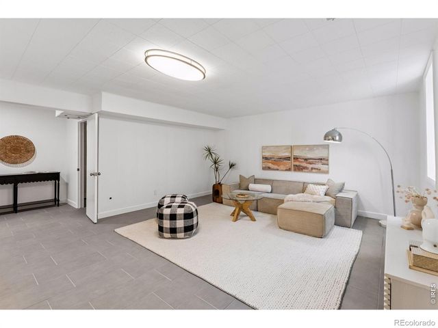 1494 Greenbriar Boulevard, Boulder, CO 80305