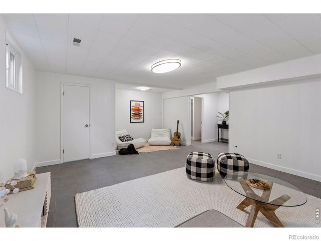 1494 Greenbriar Boulevard, Boulder, CO 80305