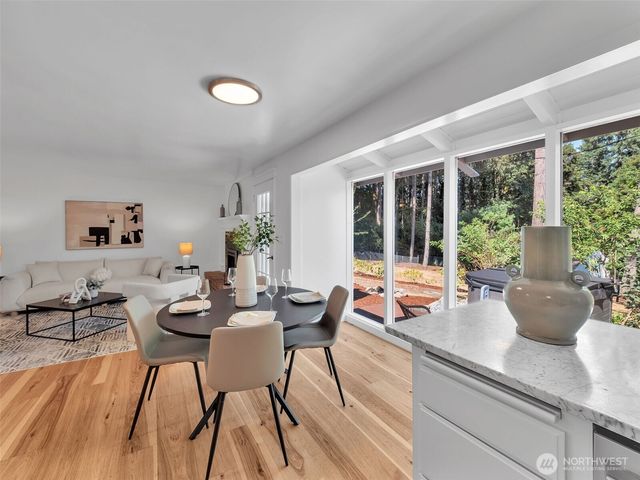 17408 NE 160th Place, Woodinville, WA 98072