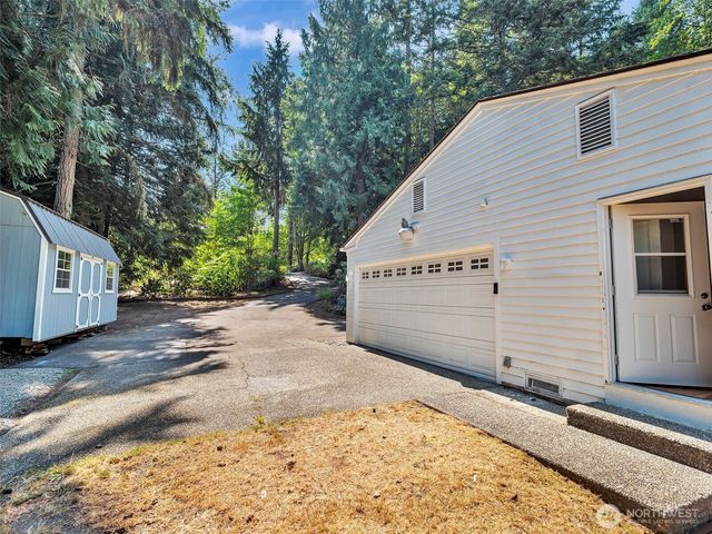 17408 NE 160th Place, Woodinville, WA 98072