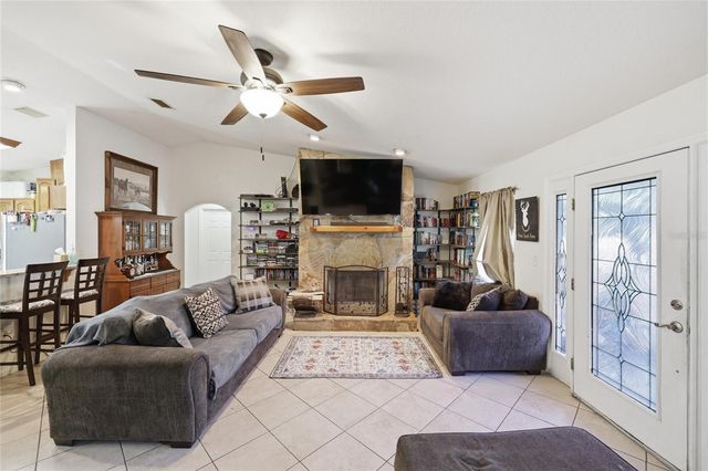 399 NE 899TH STREET, Old Town, FL 32680