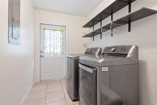 399 NE 899TH STREET, Old Town, FL 32680