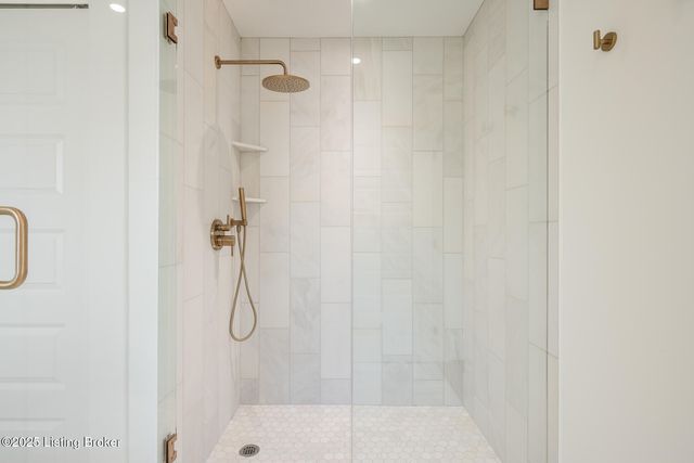 218 Franck Ave, Louisville, KY 40206