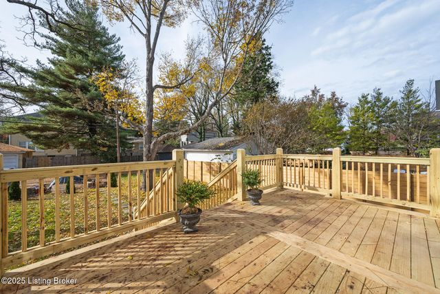 218 Franck Ave, Louisville, KY 40206